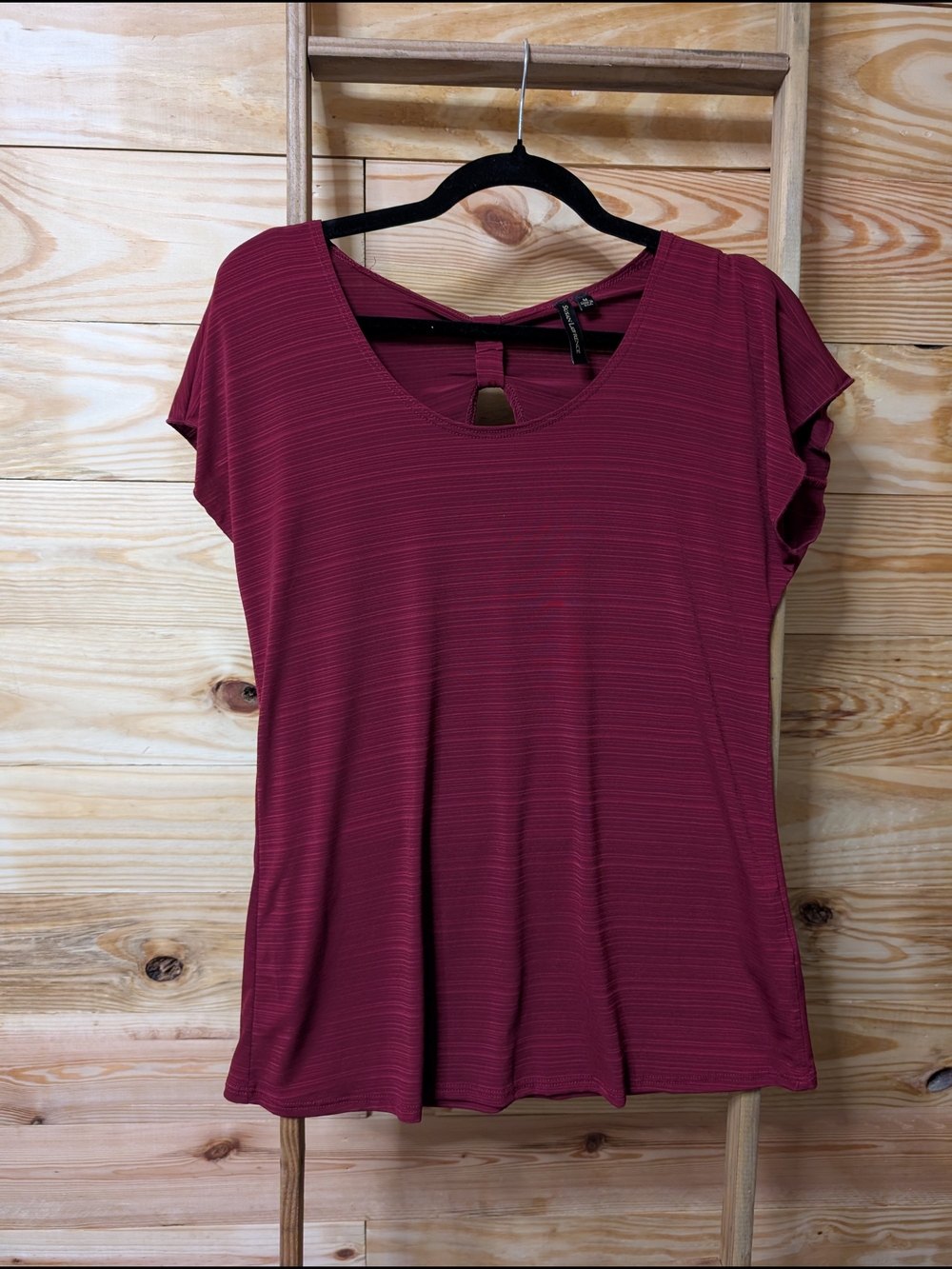Susan Lawrence 💜 Short Sleeve Scoop Neck Top - Burgundy